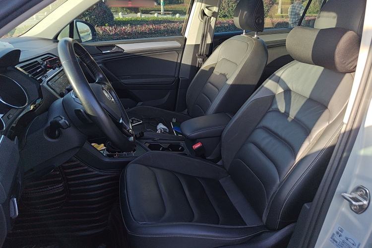 Used Volkswagen Tiguan L 2019 330TSI Automatic Two-Wheel Drive Smart Luxury Version China VI Standard