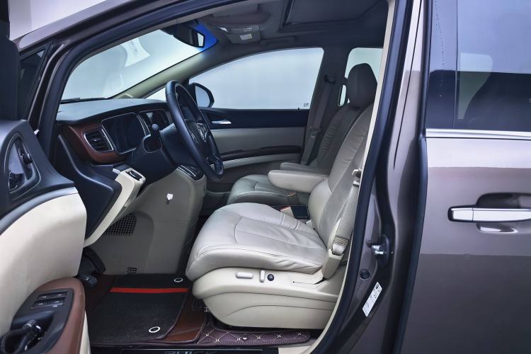 Used Buick GL8 2017 25S Luxury Version China V Standard
