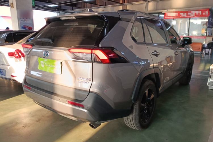 Used Toyota RAV4 2020 Dual-Motor 2.5L E-CVT Four-Wheel Drive Flagship Edition