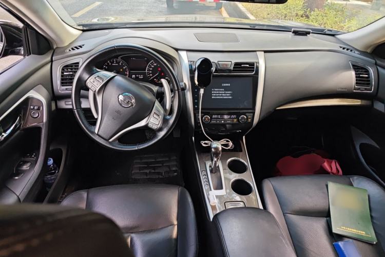 Used Nissan Teana 2013 2.5L XL Leading Edition
