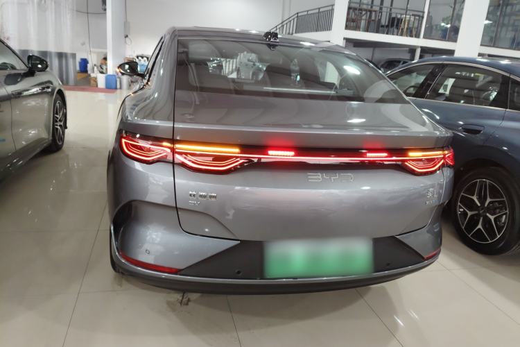 Used BYD Qin L 2025 EV 545KM Beyond Version
