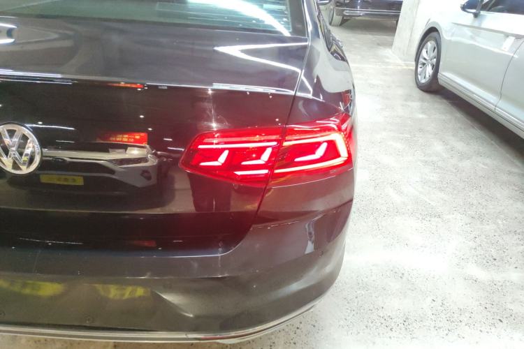 Used Volkswagen Magotan 2020 280TSI DSG Comfort Edition
