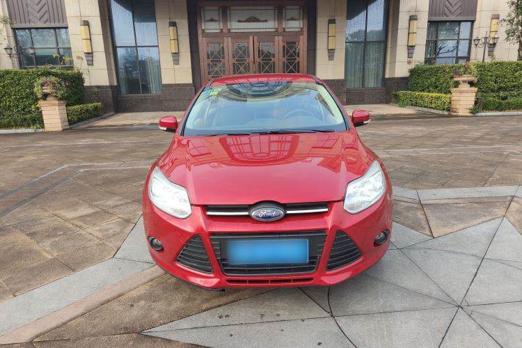 Used Ford Focus 2012 Sedan 1.6L Automatic Comfort Model
