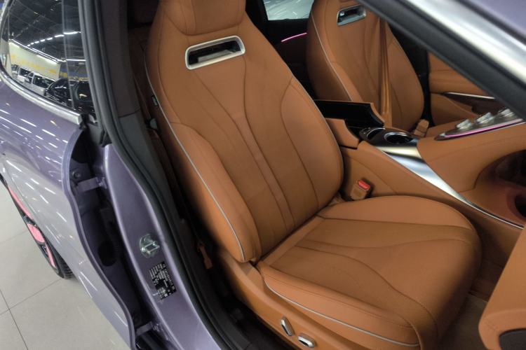 Used ORA Lightning Cat 2022 555 km Luxury Edition