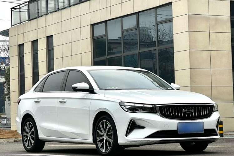 Used Geely Auto Emgrand 2023 4th Generation Champion Edition 1.5L CVT Flagship Model