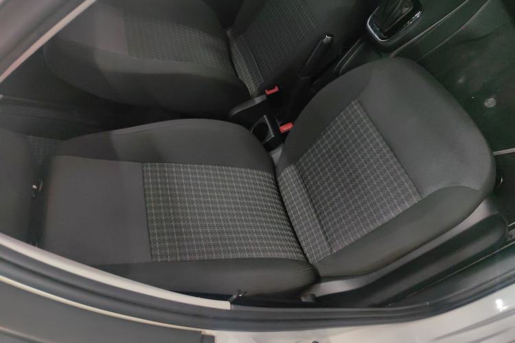 Used Volkswagen Polo 2016 1.6L Automatic Comfort Model
