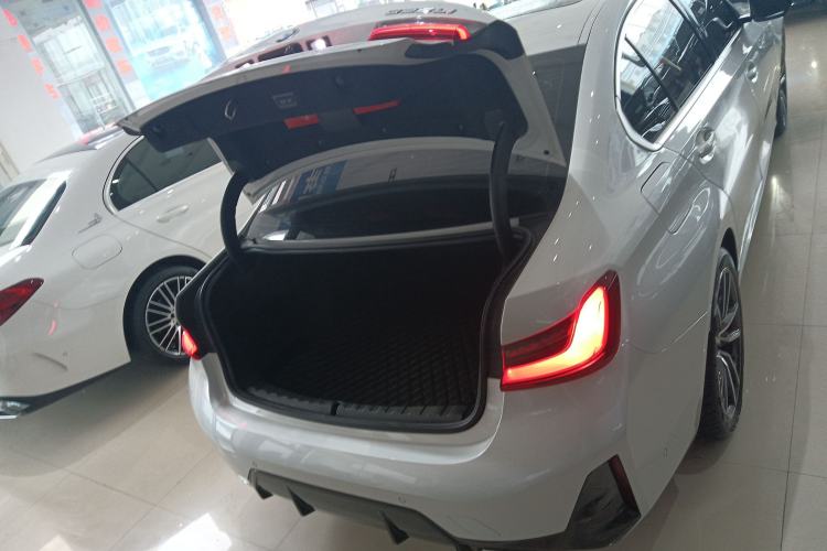 Used BMW 3 Series 2023 325Li M Sport Package
