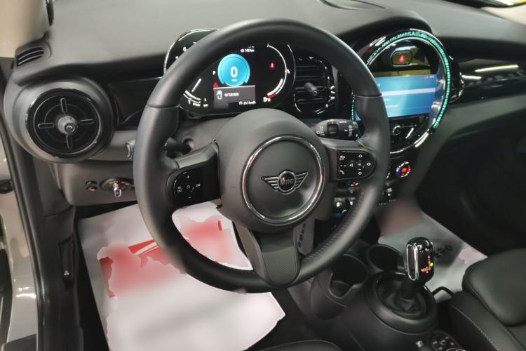 Used  MINI 2022 Updated 1.5T COOPER Classic Edition