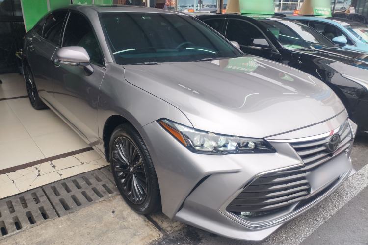Used Toyota Avalon 2019 2.0L XLE Premium Edition China VI
