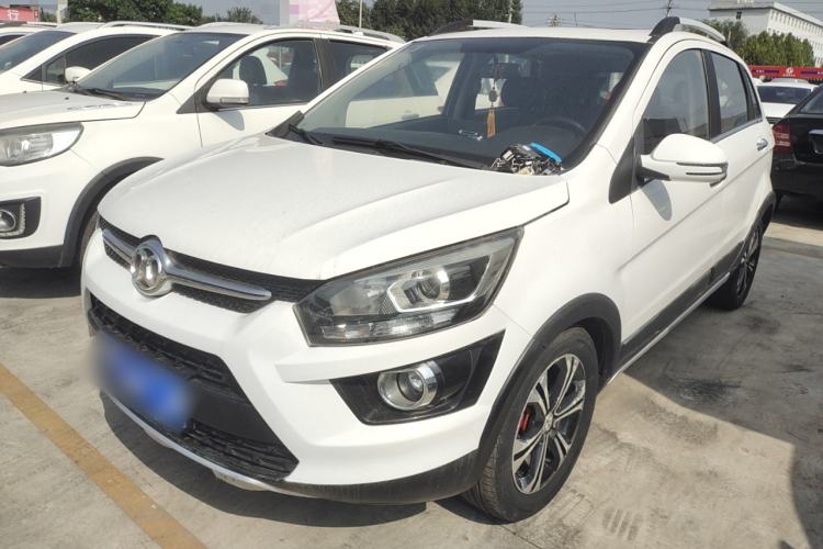 Used BAIC Senova X25 2015 1.5L Manual Elite Model
