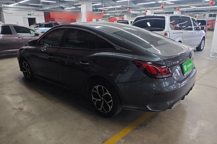 Used MG 5 2021 180 DVVT Manual Youth Luxury Edition
