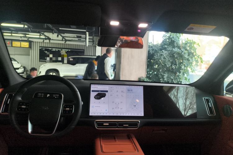 Used Li Auto L7 2024 Pro Model
