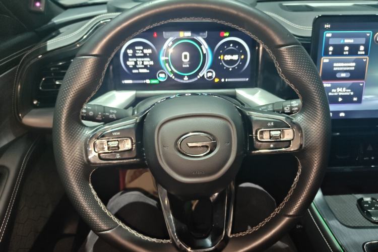 Used GAC Trumpchi GS8 2022 Double-Energy Series 2.0TM Four-Wheel Drive Premium Edition (7 Seats)
