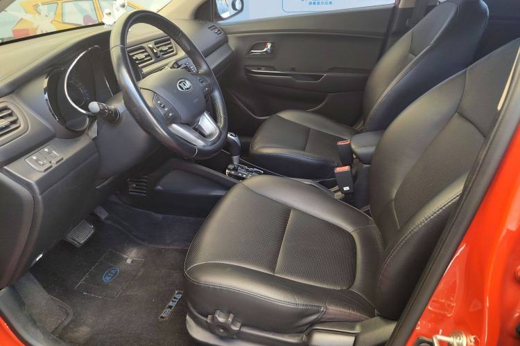 Used Kia K2 2012 Hatchback 1.6L AT Premium Commemorative Edition
