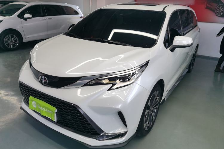 Used Toyota Granvia 2024 2.5L Hybrid Prestige PLUS Edition