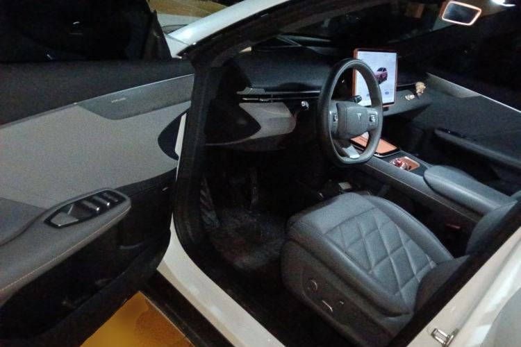 Used  S05 2024 510Max Pure Electric Version