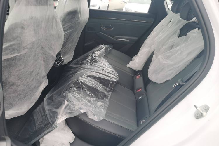 Used BYD Qin L 2025 DM-i Smart Drive 80KM Leading Model
