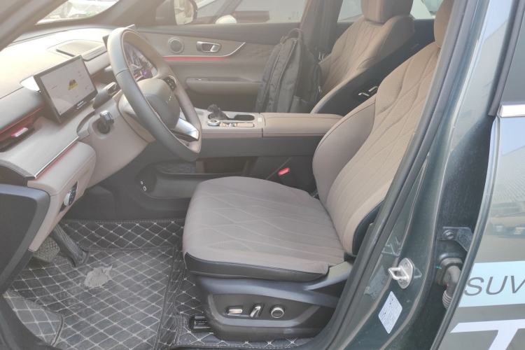 Used Chery Fengyun T8 2025 1.5T 130km Deluxe Version 5 Seats