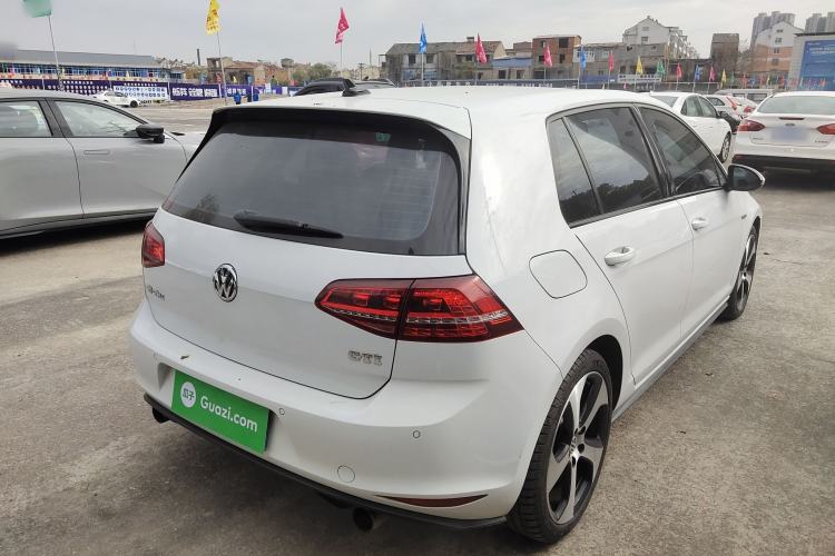 Used Volkswagen Golf GTI 2016 2.0 TSI GTI
