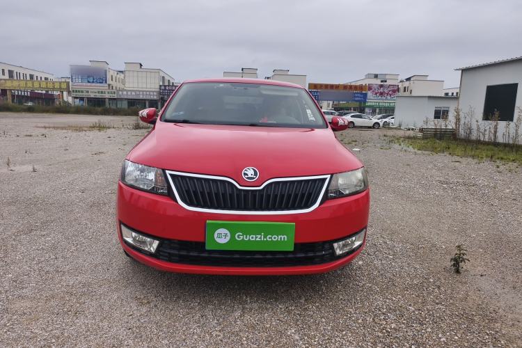 Used Skoda Rapid Spaceback 2014 1.6L Automatic Enjoyment Edition
