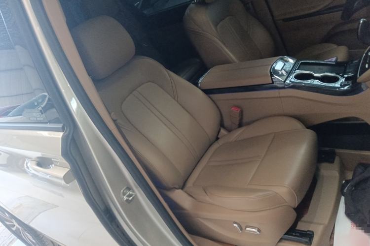 Used Buick GL8 2020 ES Land Cruiser 653T Luxury Edition
