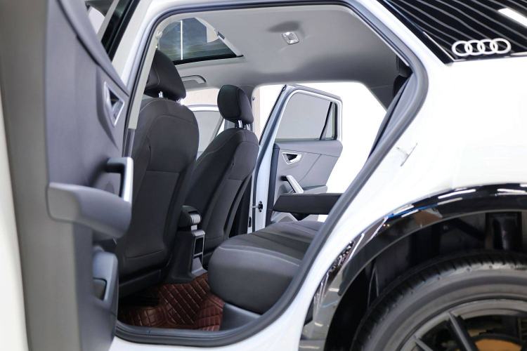 Used Audi Q2L 2021 35 TFSI Progressive Dynamic Edition
