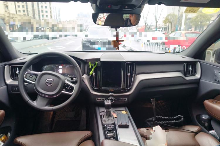 Used Volvo XC60 2021 T5 4x4 Smart Luxury Edition