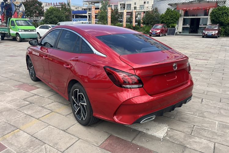 Used MG 5 2021 Revised 300TGI DCT Qingshè Luxurious Enjoyment Edition
