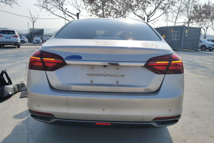 Used Geely Auto Emgrand 2019 Leading Edition 1.5L CVT Luxury Model China VI Standard
