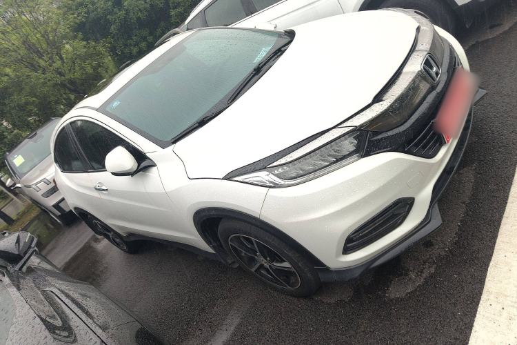 Used Honda Vezel 2019 1.5L CVT Luxury Model China VI
