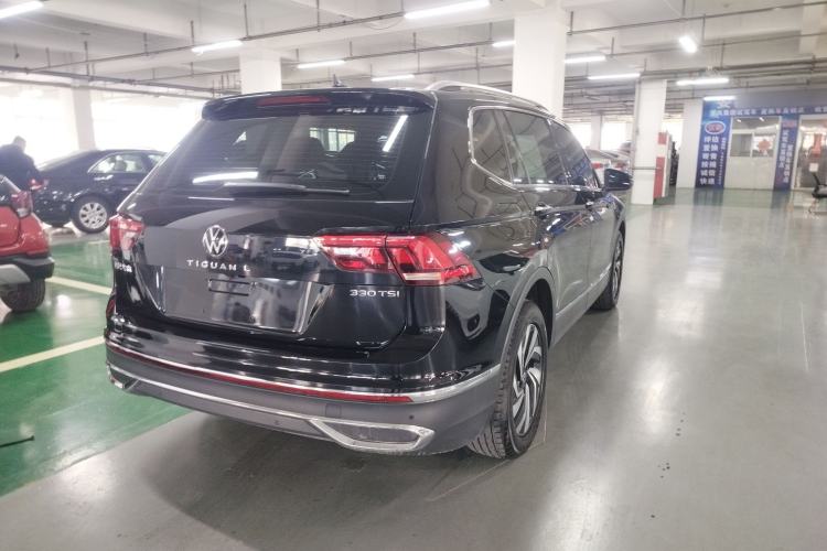 Used Volkswagen Tiguan L 2023 Revised Version 330TSI Automatic Two-Wheel Drive Smart Enjoyment Edition