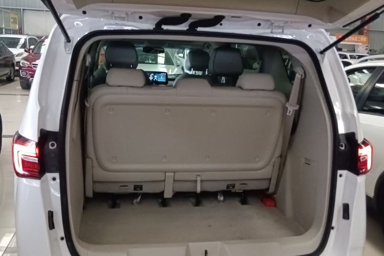 Used Buick GL8 2020 Land Business Class 652T Luxury Model
