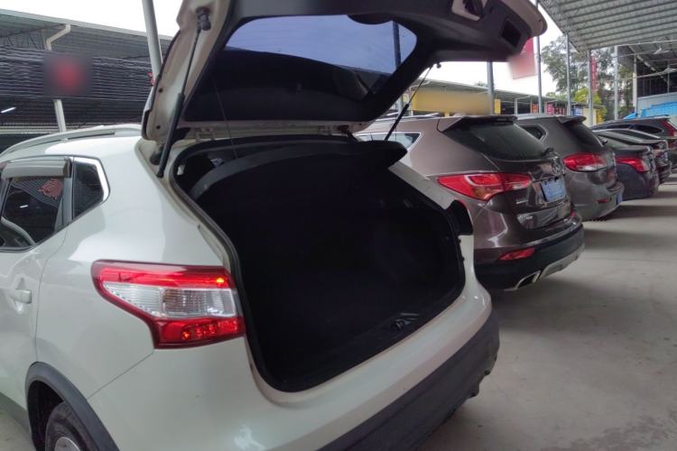 Used Nissan Qashqai 2016 2.0L CVT Elite Edition
