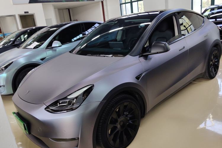 Used Tesla Model Y 2021 Long-Range All-Wheel-Drive Version