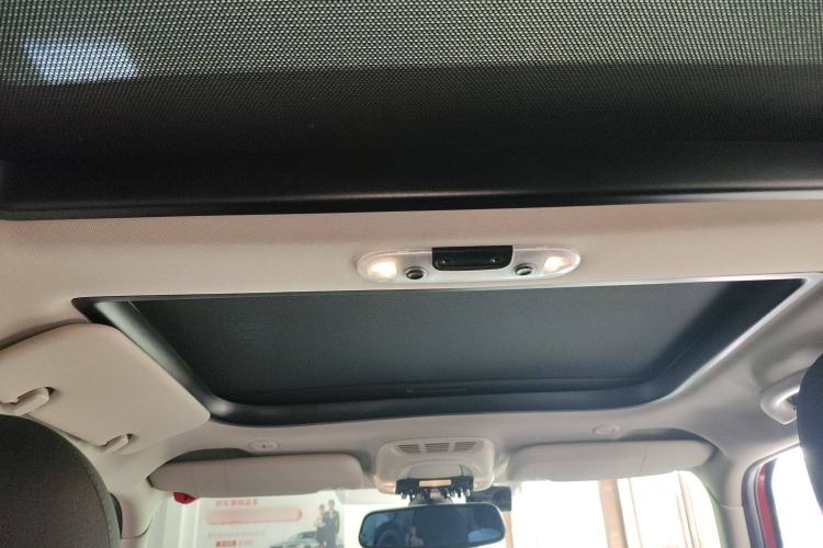 Used  MINI 2015 1.5T COOPER Fun Five-Door Edition