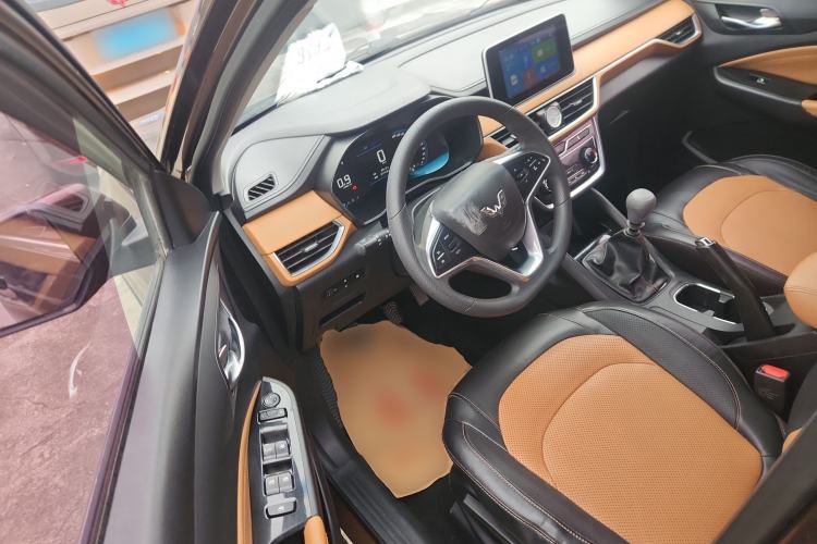 Used Wuling Hongguang S3 2018 1.5L Manual Luxury Model China V Standard
