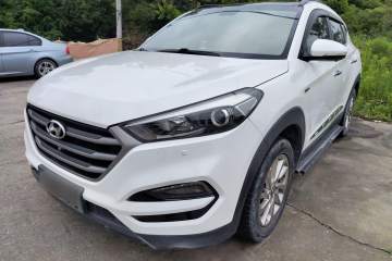 Used Hyundai Tucson 2018 1.6T Dual-Clutch Two-Wheel Drive 15th Anniversary Special Edition