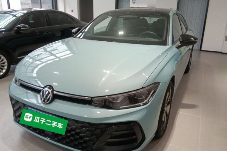 Used Volkswagen Passat 2025 Pro 380TSI Starry Dragon Luxury Edition
