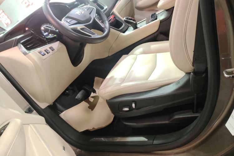 Used Cadillac XT5 2016 28T Four-Wheel Drive Tech Version