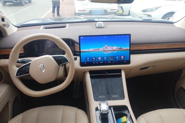 Used Hima AITO M7 2024 1.5T Intelligent Driving 4WD Max Edition 5 Seats
