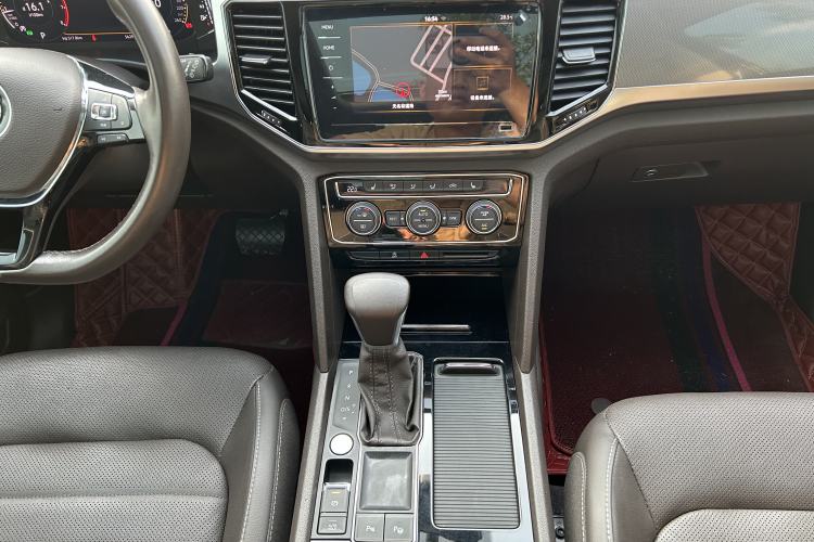 Used Volkswagen Teramont 2020 Revised Version 330TSI Two-Wheel Drive Luxury Edition
