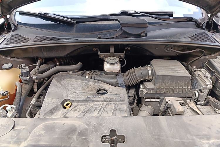 Used BYD S7 2015 2.0T Automatic Prestige Model
