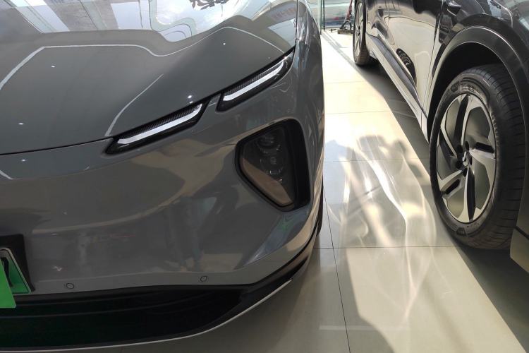 Used Nio EC6 2023 75 kWh