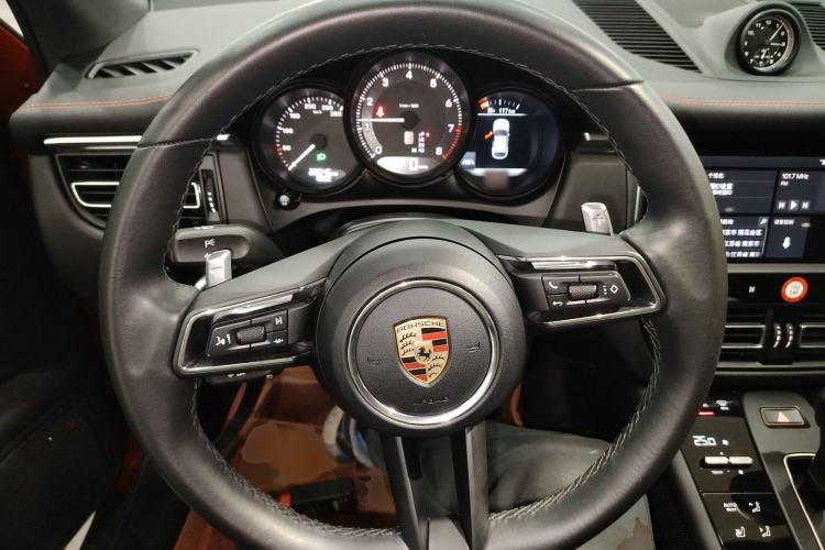 Used Porsche Macan 2024 Macan 2.0T