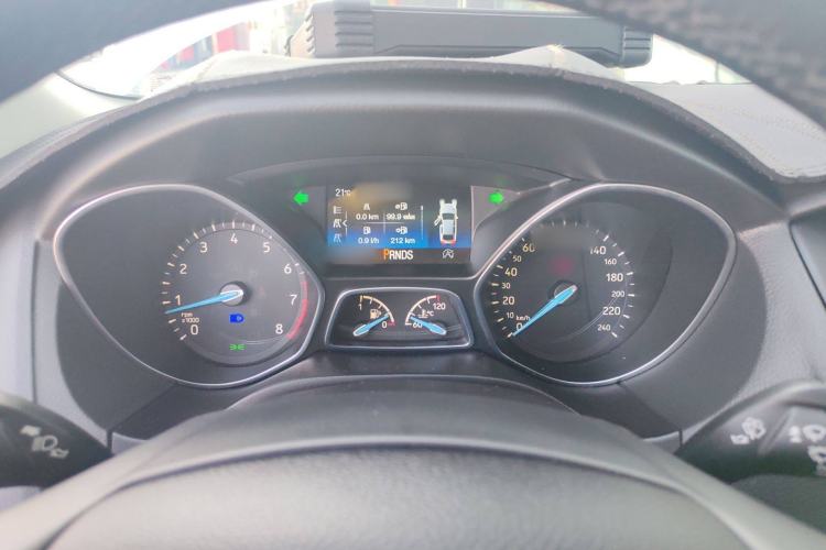 Used Ford Focus 2017 Sedan EcoBoost 180 Automatic Elite Model
