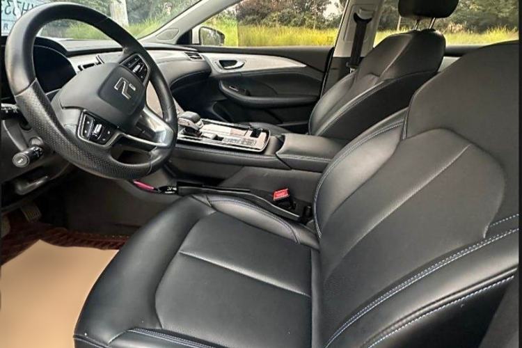 Used  ER6 2020 620 km Smart Edition
