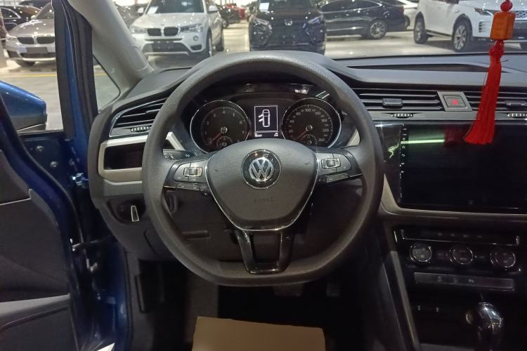 Used Volkswagen Touran 2018 Volkswagen Touran L 280TSI DSG Comfort Edition 7 Seats China V Emission Standard
