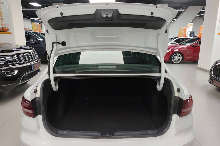 Used Volkswagen Lavida 2023 1.5L Automatic De Yi Edition
