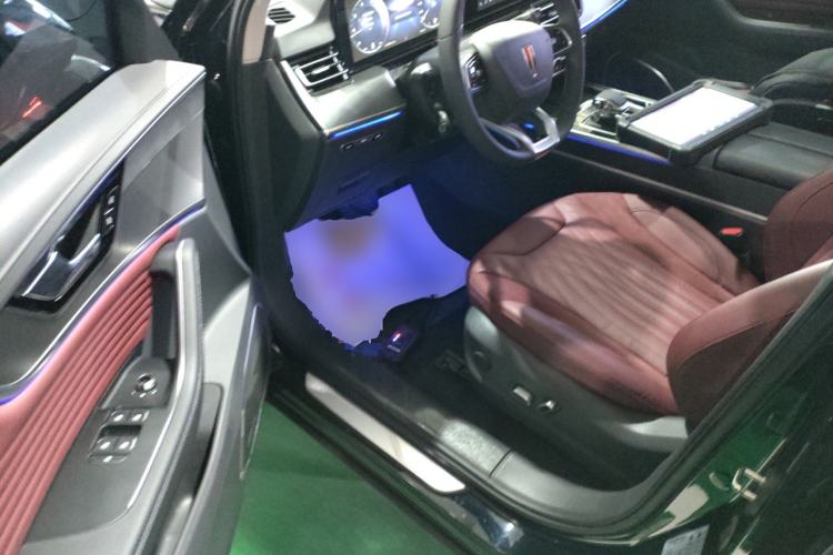 Used Hongqi HS5 2023 2.0T Four-Wheel Drive Flagship Pro Edition
