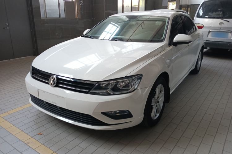 Used Volkswagen Lamando 2015 230TSI DSG Fashion Edition
